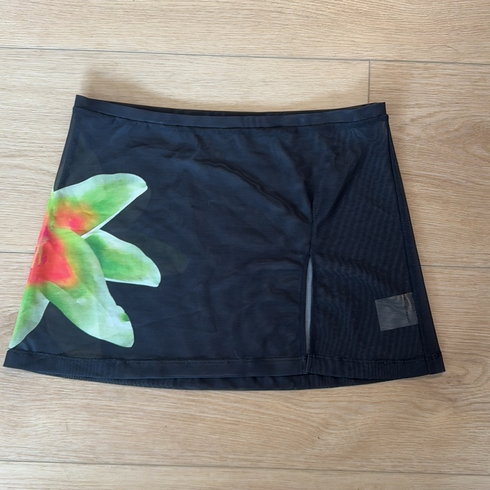 SET - with harper lu matching black & green floral mesh top & skirt - Picture 5 of 6